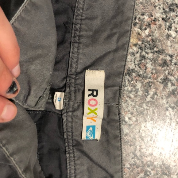 Roxy skirt size 5 - Picture 2 of 4